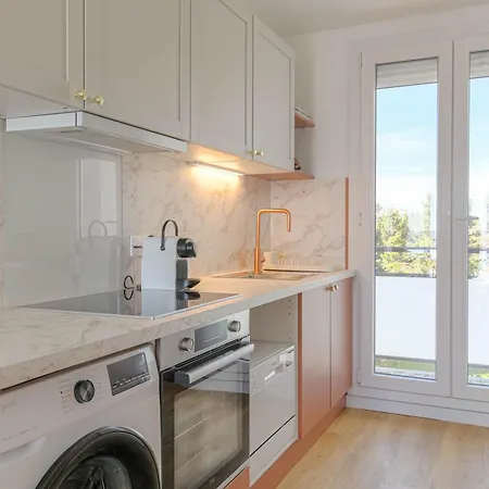 Apartment Le Cocoon Urbain - Proximite Centre & Autoroute *
